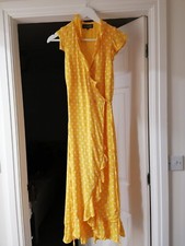 Sosandar dress size 8