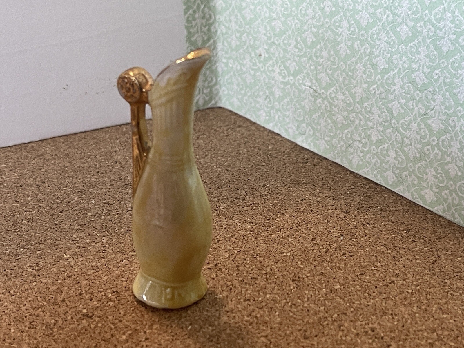 Picture 5 of 6