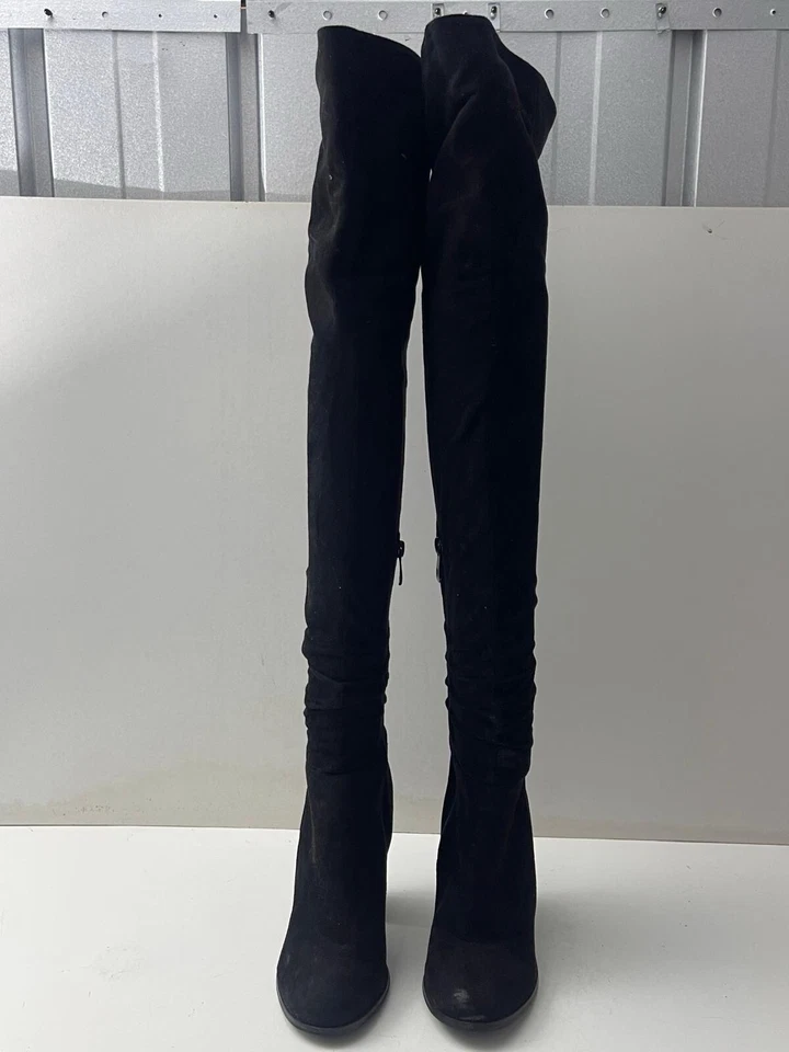 Botas ajustadas Public Desire negras de gamuza con media cremallera lateral sobre la rodilla talla UK 4-A59 Foto 2 de 4