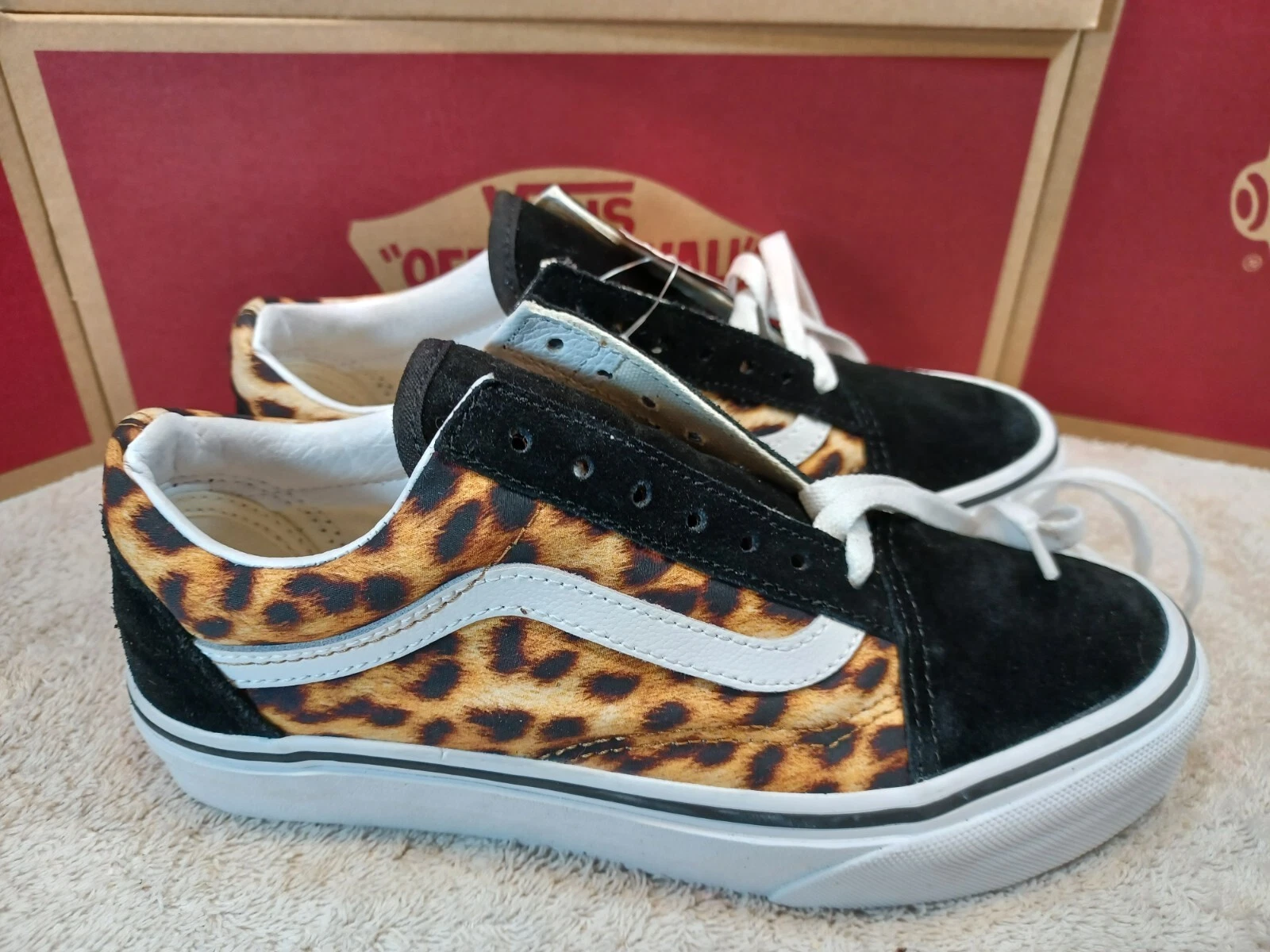 Vans Men's 4/Women's 5.5 Old Skool Leopard Black/True White --- VN0A4U3B3I6