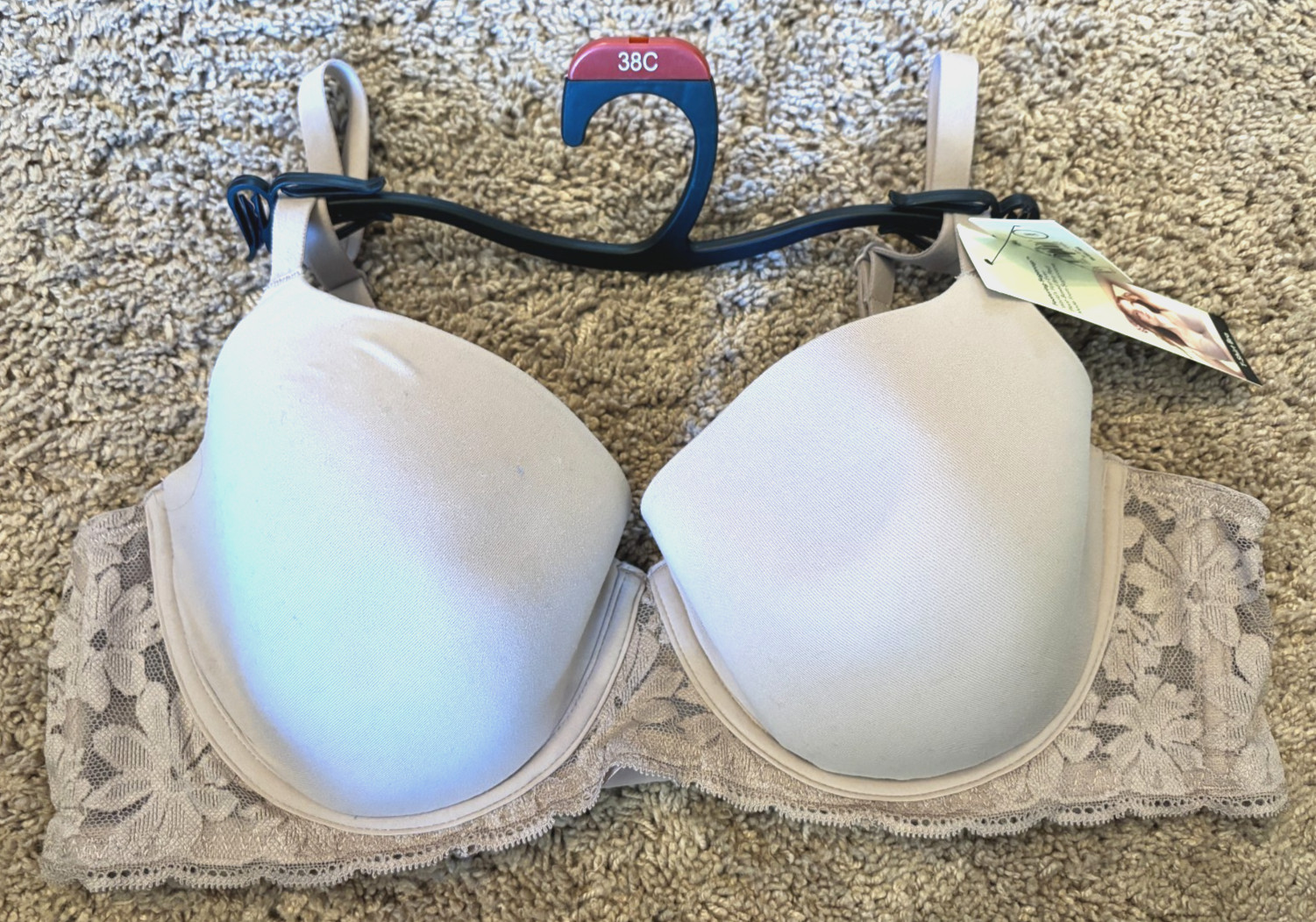 No Boundaries Bra T Shirt Bra Lace Band Size 38C 38 C NWT