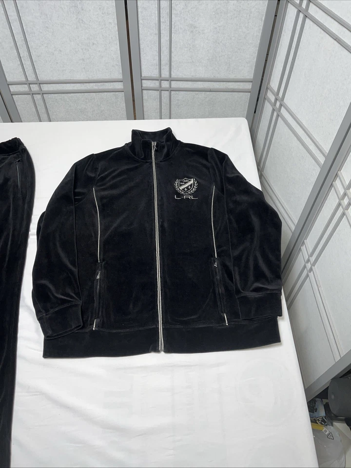 Women’s Ralph Lauren Velour 2 Piece Active Wear Set - Size 1X - Great Condition - Image 3 of 4