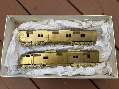 Hallmark HO Brass Unpainted EMD E 3/6 Diesel Locomotive Set KMT Runs