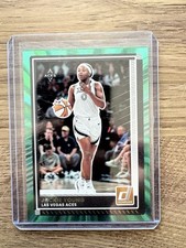 2025 Panini Donruss WNBA Jackie Young Green Sunburst Prizm /199 Las Vegas Aces