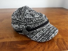 Coldwater Creek Women’s Hat Osfm Black White Cabbie Newsboy Cap