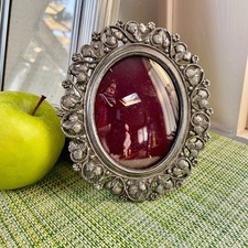 3.5 Oval Convex Glass Metal Grape Leaf Easel ...