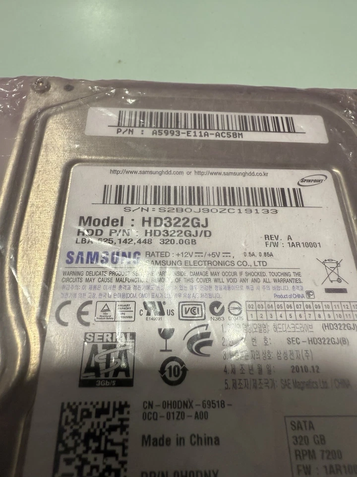 Samsung HD322GJ Spinpoint F4 320GB 7200RPM SATA 3Gbps 16MB Hard Drive NEW - Image 2 of 4