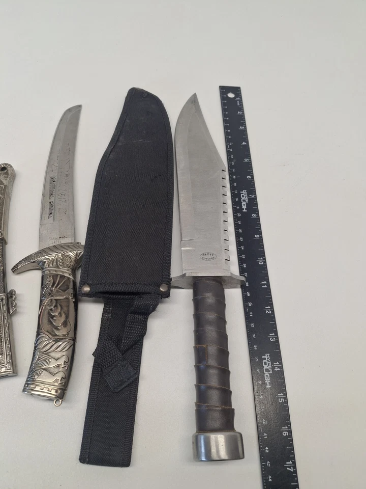 Frost Cutlery Fixed Blade Bowie Knife With Extra - Image 2 of 2