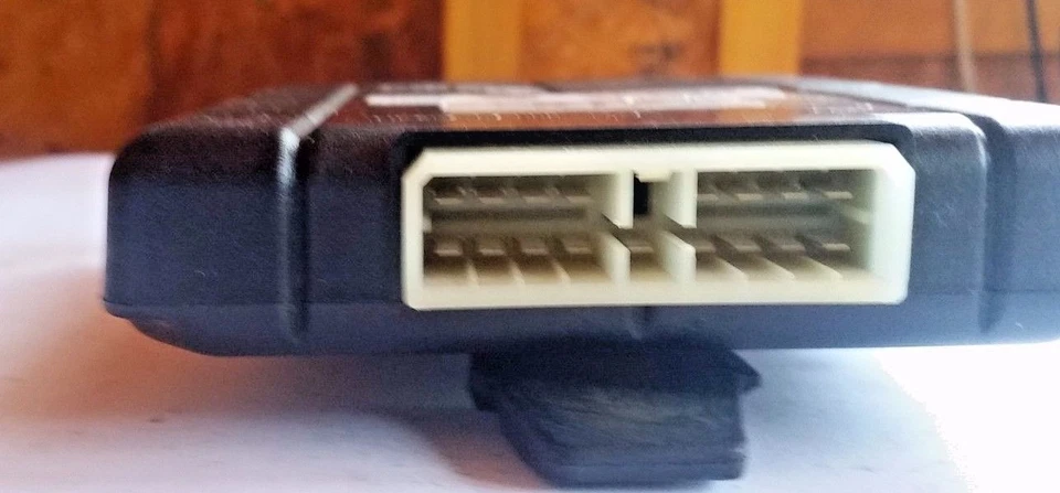 Centralina Ecu Kia Sportage 2.0 Benzina Ok45A-67-880 U.S.A. 4673226 / 4790607 Foto 3 de 4