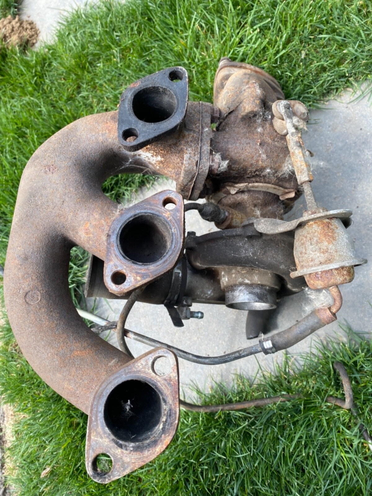 Maserati Biturbo Turbo turbocharger exhaust manifold VM-2 RHB5040149 right side 