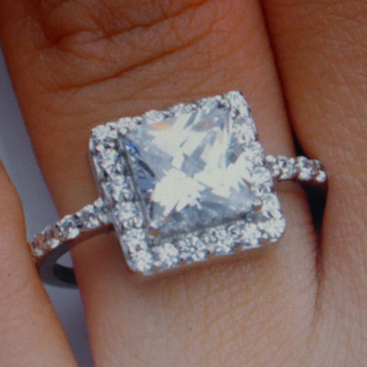 Diamond ring 14 carat clearance