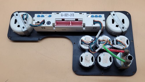 2008 FREIGHTLINER M2-B2 USED INSTRUMENT CLUSTER P#131266 - Picture 3 of 7