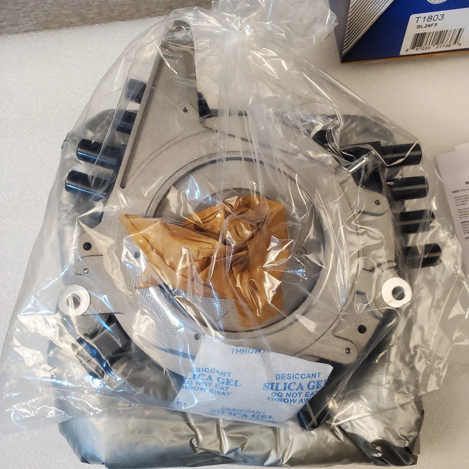 Carquest Premium Distributor T1803 Nuevo Con Tapa y Rotor Se Adapta a GM LT1 5.7L 94-95 Foto 4 de 4