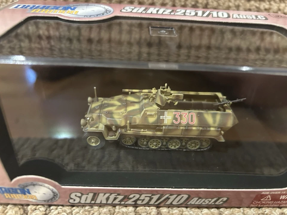 Dragon Armor 1:72 Sd. Kfz.251/10 Ausf C Hanomag, 1943, No. 60338 - Image 3 of 4