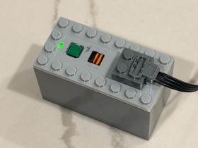 LEGO TECHNIC Power Functions Battery Box 88000 & 8881, Servo Motor 8883 + Wheels