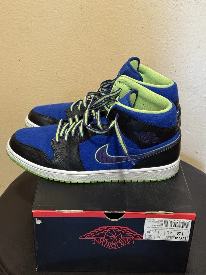 Talla 12 - Air Jordan 1 Mid Bel Air Muy Raro Foto 2 de 4