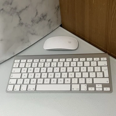 Apple Magic Mouse A1296 & Wireless Keyboard A1314 Set Fully Works Good Condition - Image 1 of 2