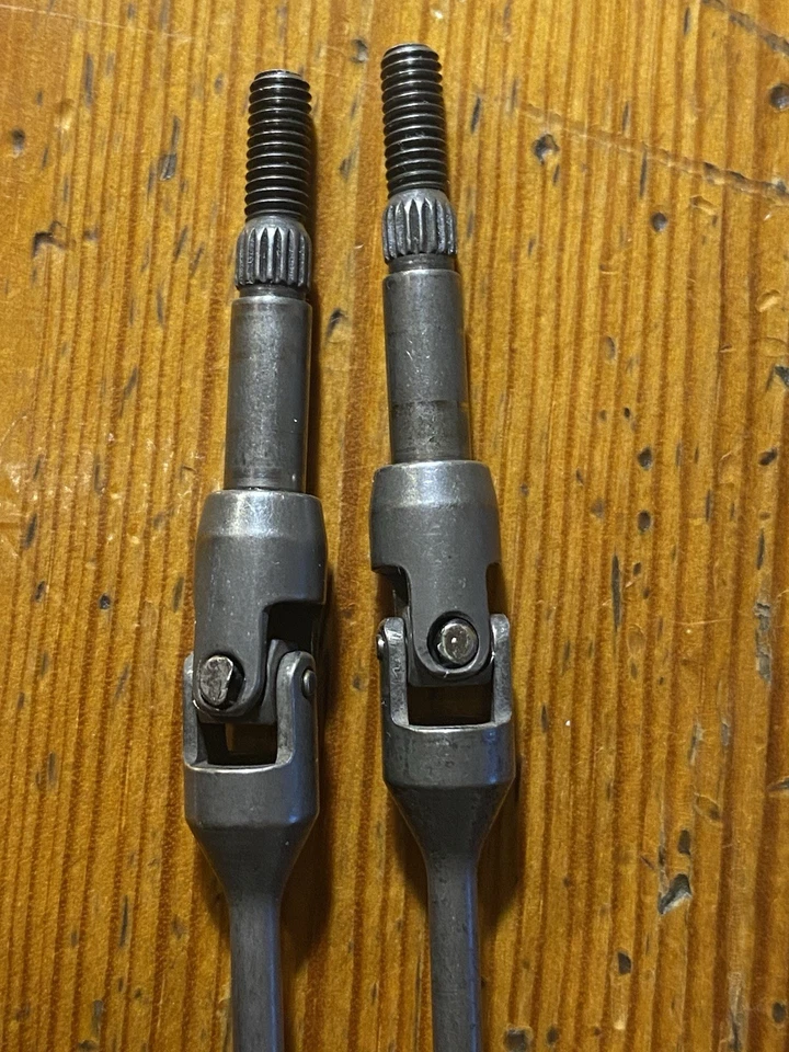 Tamiya 53061 Astute Universal Shaft & Cup Set (1 Pair) Hop Up Options Dyna Storm - Immagine 4 di 4