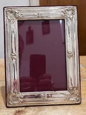 Cornice porta foto in argento 925 rosso bordeaux. Stile barocco. Anni '80