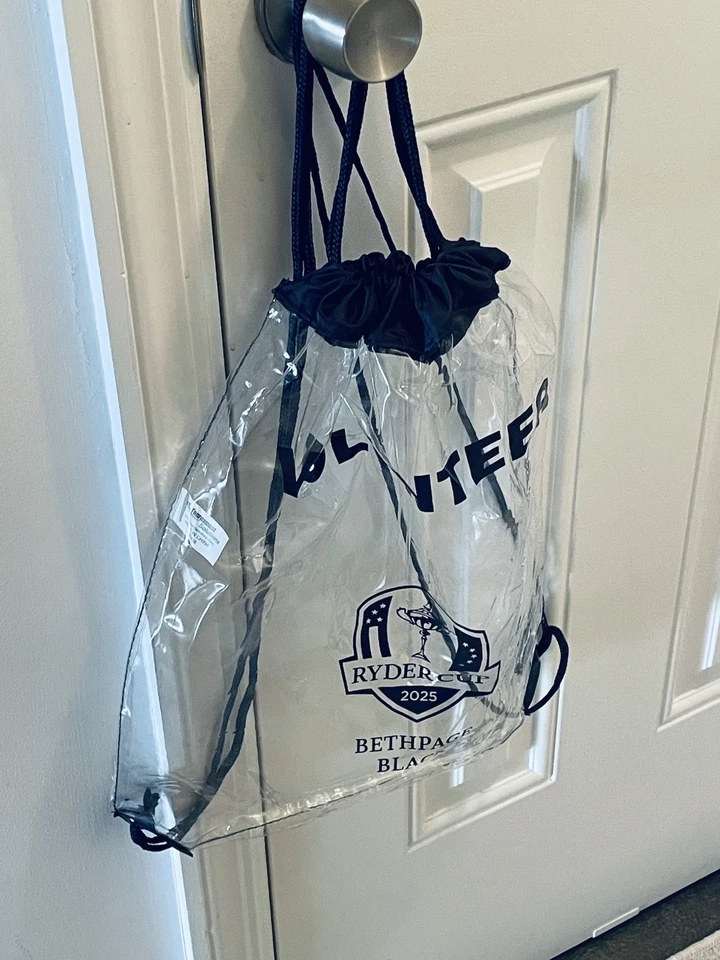 "Mochila Ryder Cup 2025 Bethpage negra voluntaria cuerda transparente 14""x17""" Foto 4 de 4