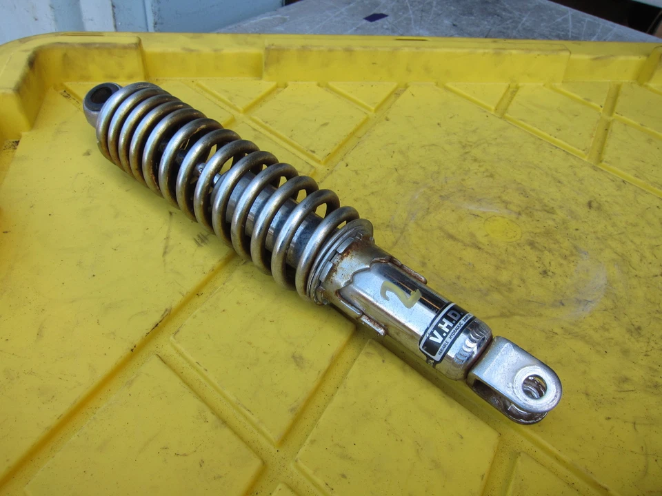 Amortiguador trasero Honda CM400T 1981 Foto 2 de 4