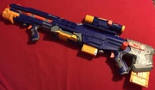 Nerf N-Strike Longshot CS-6 original release color, six darts and two clips.