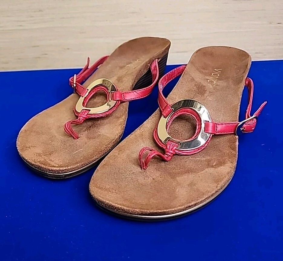 VIONIC 380 Orchid Red Gold Medallia Wedge Heel Thong Sandal Size US 10 EU 42