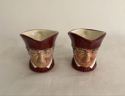 2 wirklich schöne alte Vintage ROYAL DOULTON Bone China kleine Toby Krüge