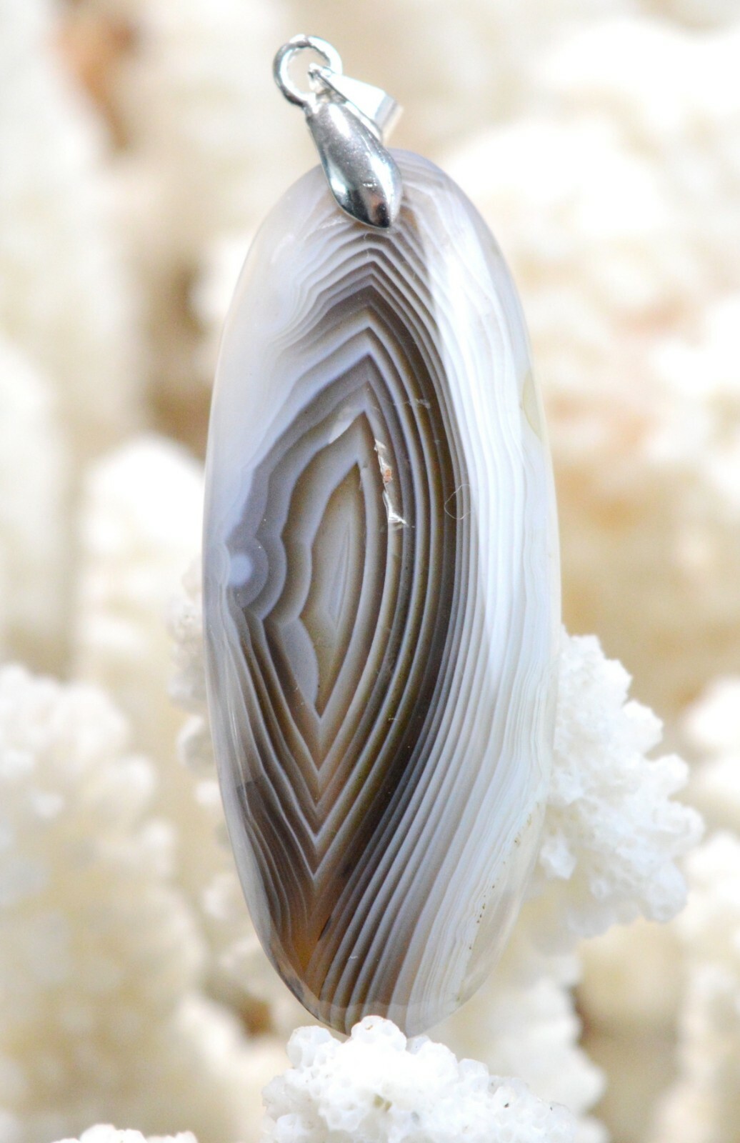Pendentif agate du Botswana AT15 cabochon de 41 carats en pierre naturelle