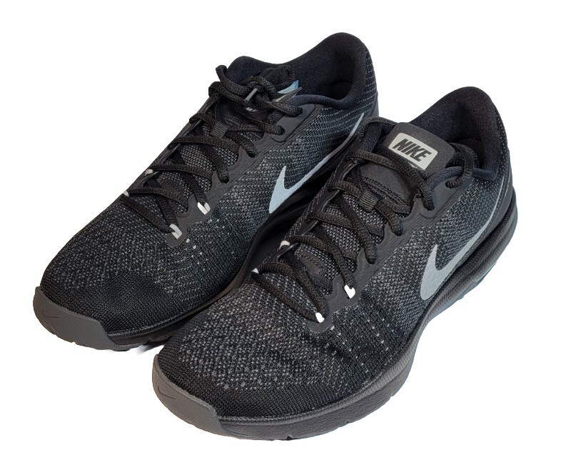 Nike Men's Air Max Typha Training Shoe, Black/Metallic
