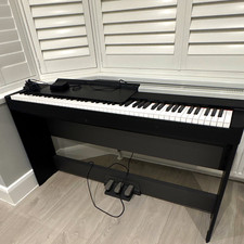Yamaha digital piano P-223 Black Digital Home Piano, 3 Pedals, Speaker