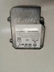 VW PASSAT B5 3B2 Airbag-Steuergerät 6Q0909605B 1.60 Petrol 74kw 1999 17129097