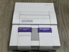 Super Nintendo SNES Console Bundle 2 Controllers - 6 Games - Tested