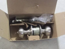 NEW Schlage F51-GEO Nickel Georgian Keyed Entry Door Knob Set