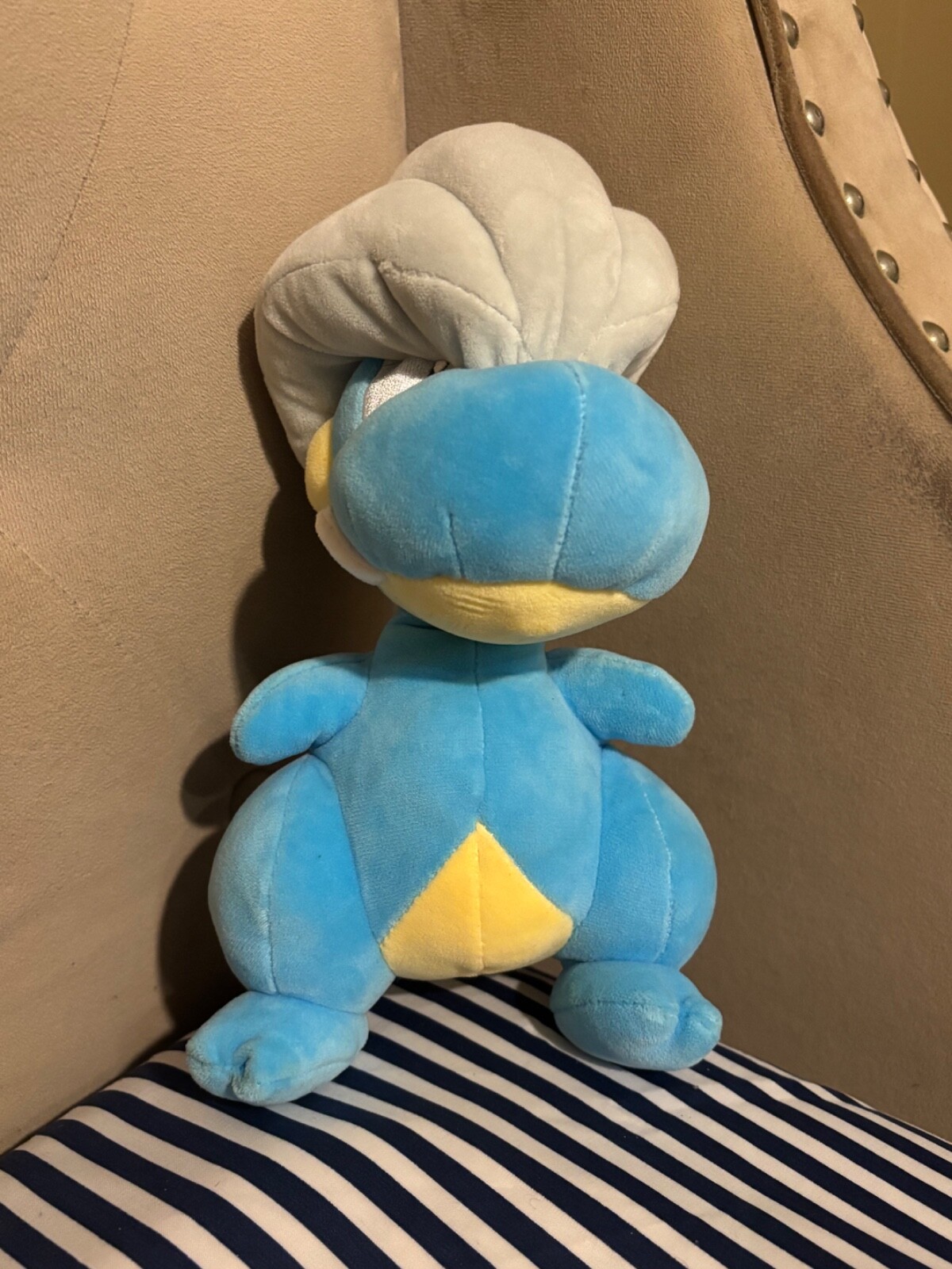 Jazwares Pokemon Bagon Plush