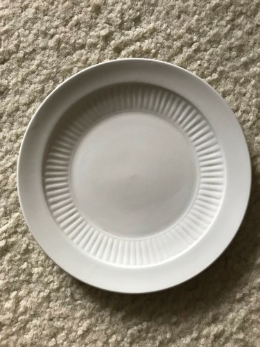 England WMadams & Sons Real English Ironstone Micratex White Porcelain plate 6"