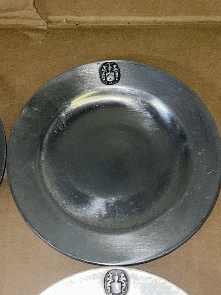 (6) Juego de platos de peltre vintage Wilton Armetale colonial Ralph Wilton  Foto 3 de 4