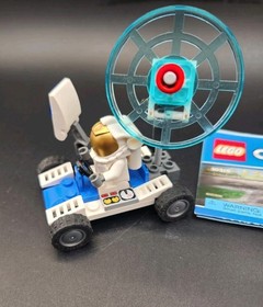 LEGO- city 30315- Space Utility Vehicle - COMPLETE