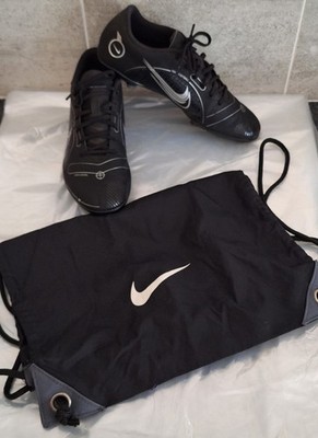 NIKE MERCURIAL VAPOR 14 CLUB * SCHWARZ & SILBER FUSSBALLSCHUHE * UK 6 (40) & TASCHE