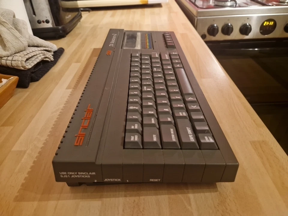 ZX Spectrum +2 128K, buen estado - Imagen 3 de 4