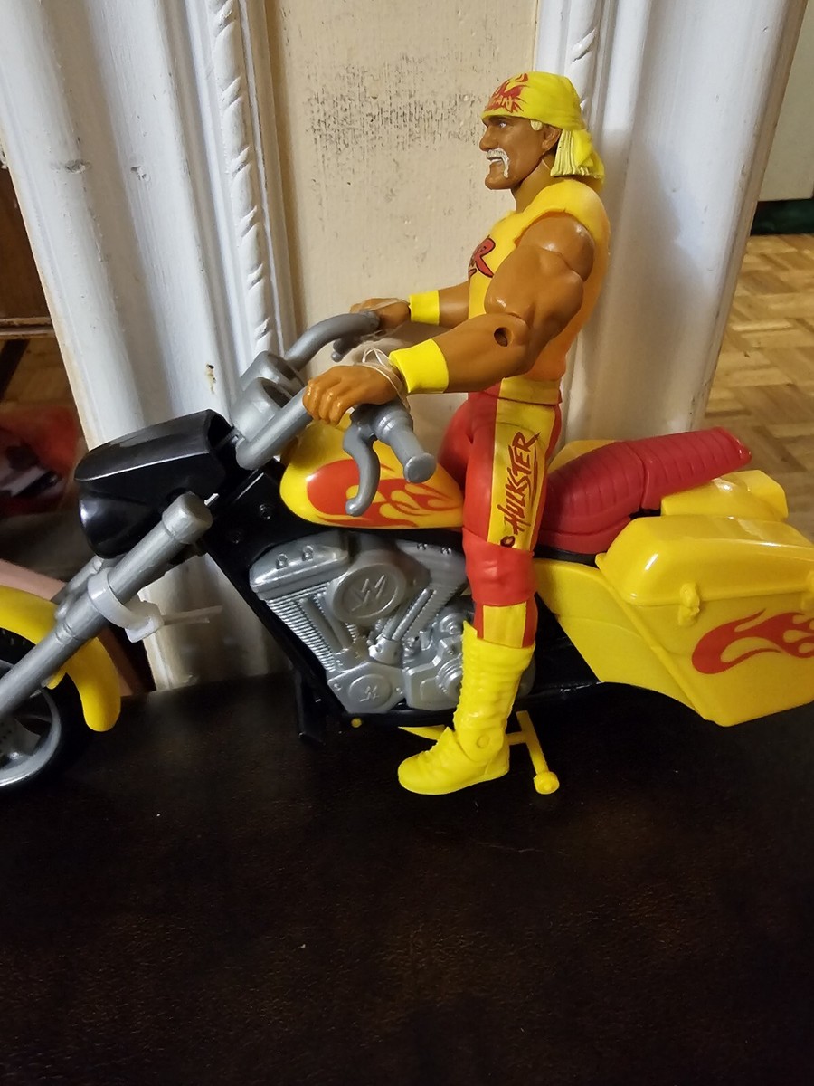 WWE ホーガン＆バイク WWE ホーガン バイク&フィギュア - メルカリ