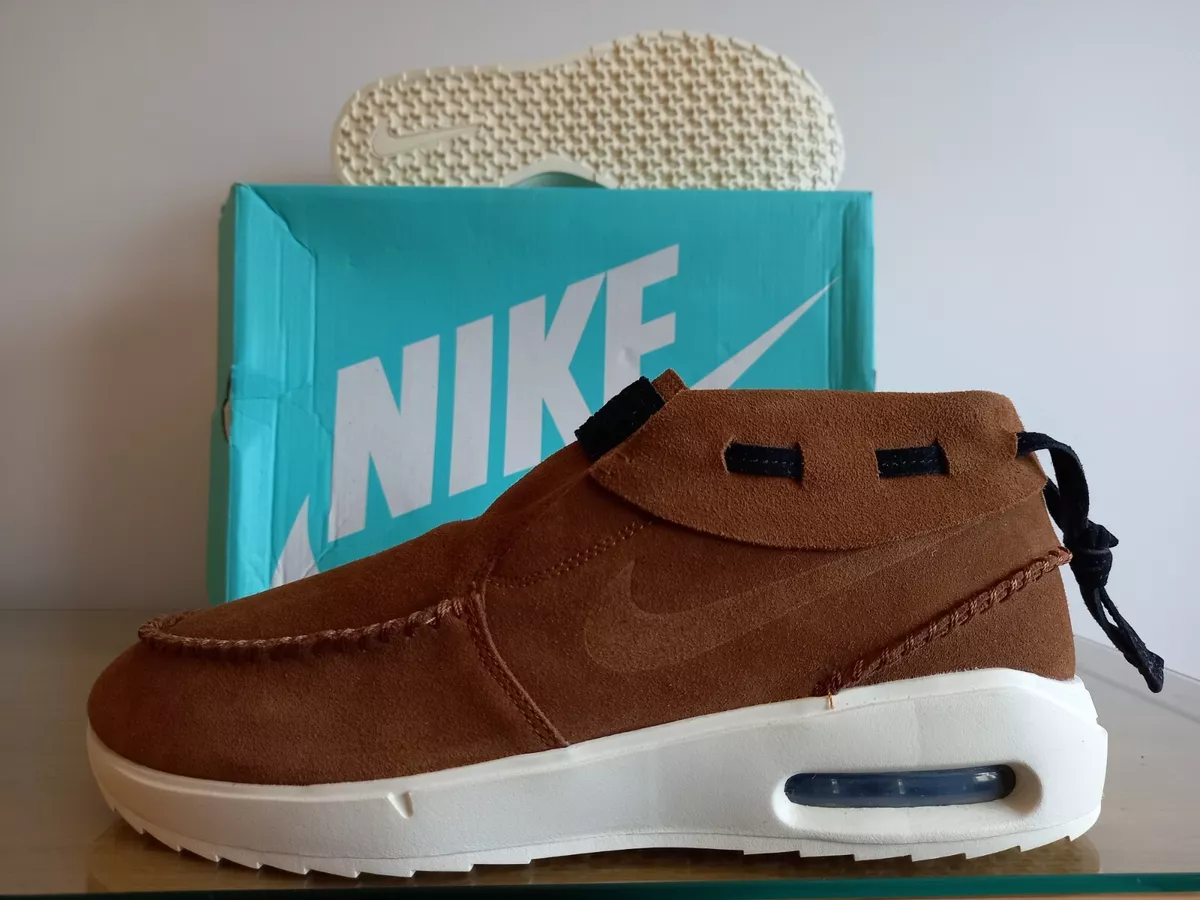 Nike janoski brown top