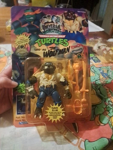 Vintage TMNT Universal Monsters - Leo as The Wolfman - Sealed & Unpunched Card