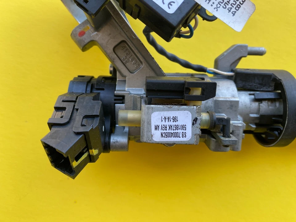 2013-2016 BUICK ENCORE IGNITION SWITCH LOCK W/ KEY & IMMOBILIZER OEM 95422544 - Image 3 of 4