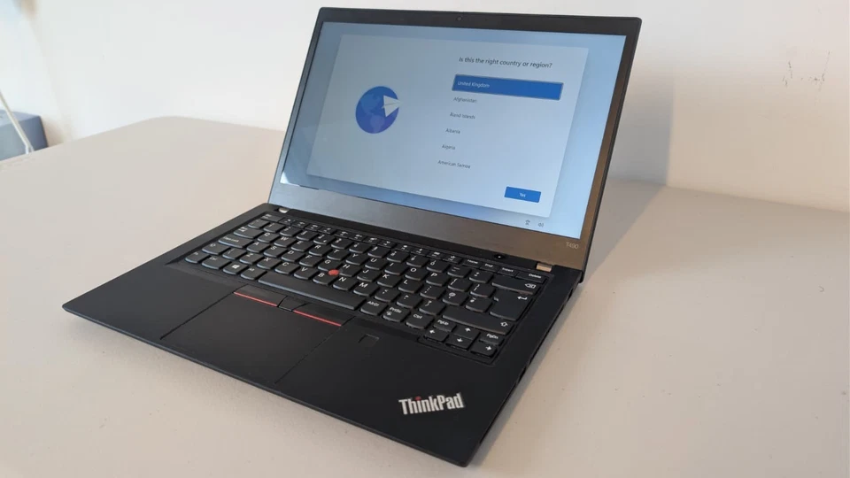 Lenovo ThinkPad T490 · i7-8565U · 16GB · 512GB, photo 1 of 5