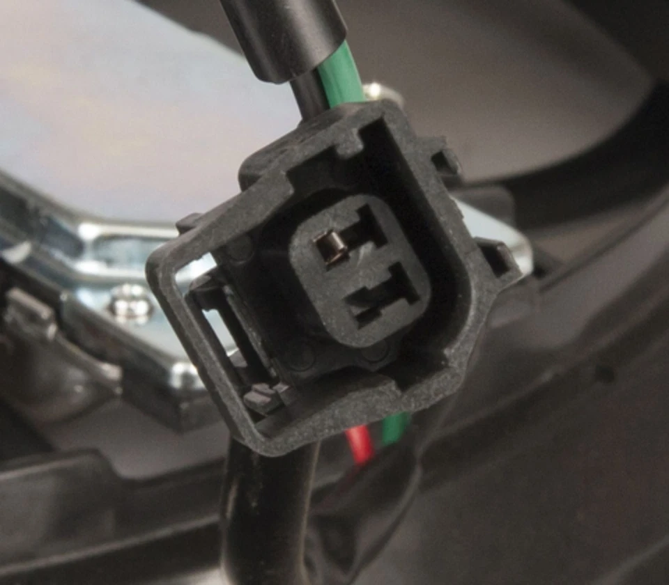 Conjunto de motor ventilador radiador Four Seasons 76184 para 99-04 Volvo S60 S80 V70 XC70 Foto 2 de 4