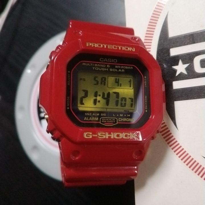 30周年限定 G-SHOCK Rising RED GW-M5630A-4JR 6j4mwo5pyw351.jpg?width=1080&