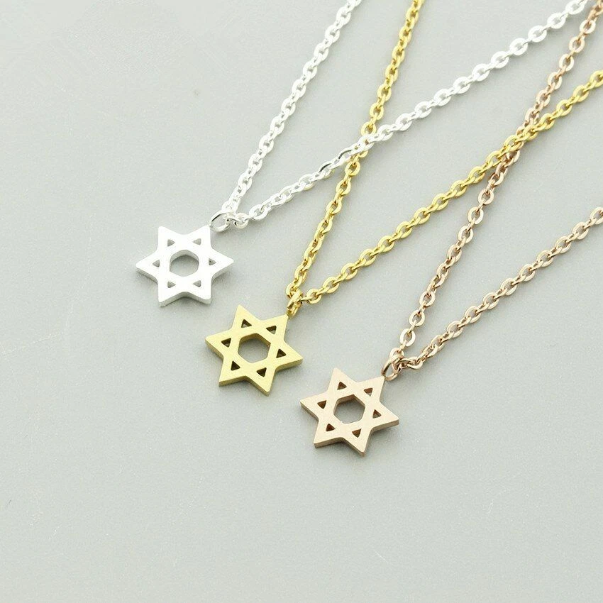 Small jewish star best sale necklace
