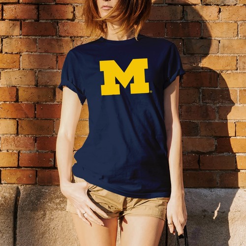 Camiseta unisex con logotipo principal de la Universidad de Michigan Wolverines con licencia para hombre - Imagen 31 de 47