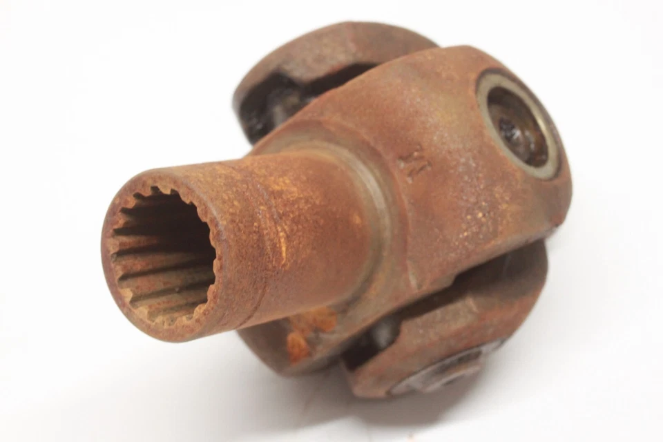 Conjunto conjunto conjunto universal Buick Special 40 1953 nuevo de lote original GM 1391164 Neapco 9050 Foto 4 de 4